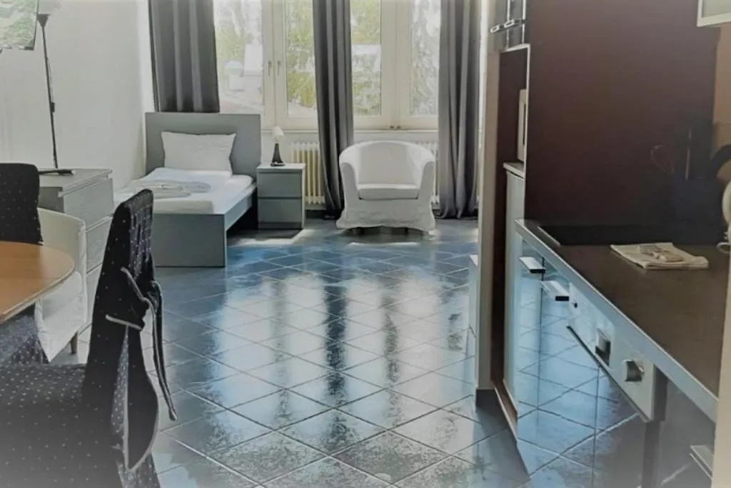 Apartament Mehrbett-Apartment 3 Citynah, Einfache Ausstattung Hamburg Niemcy