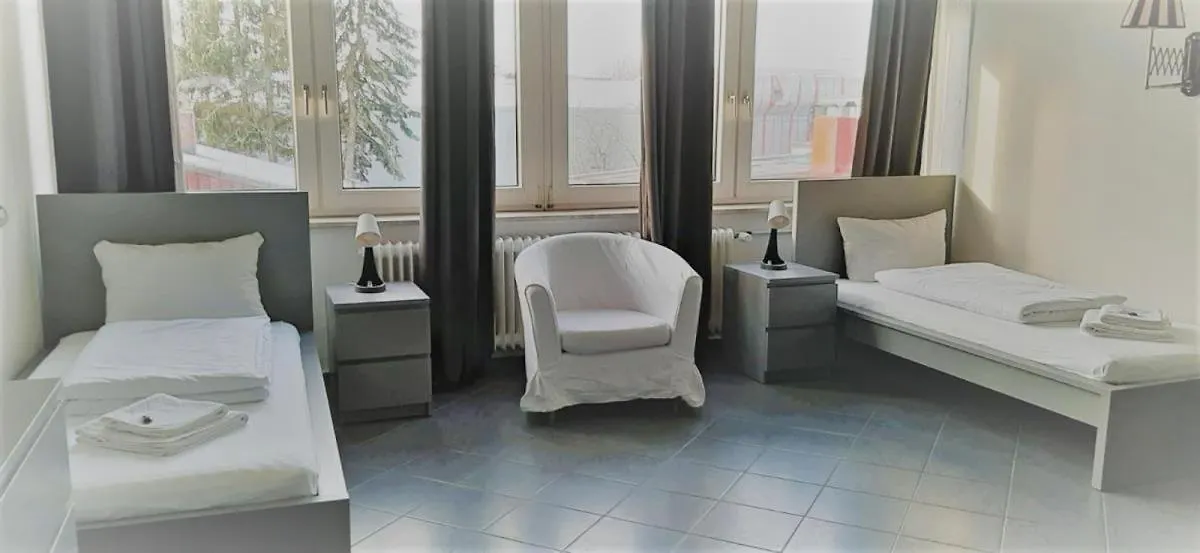 Mehrbett-Apartment 3 Citynah, Einfache Ausstattung Hamburg