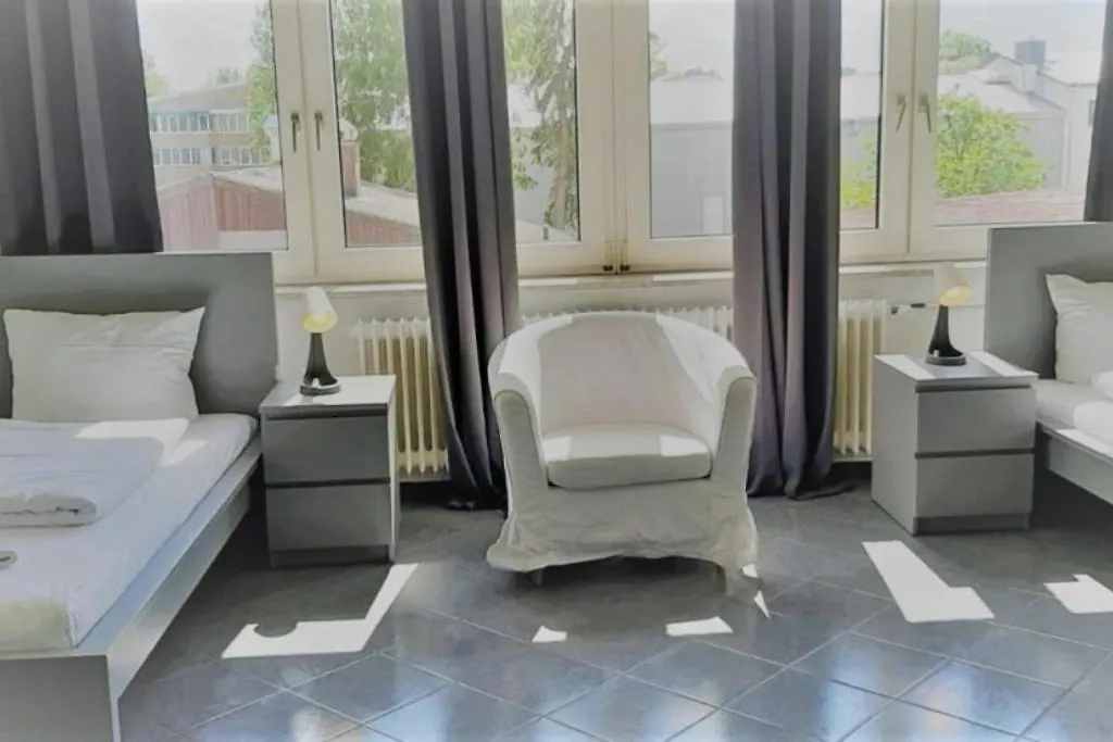 Mehrbett-Apartment 3 Citynah, Einfache Ausstattung Hamburg Apartment